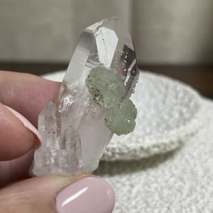 ブランドバーグ　クオーツ with フローライト　ポイント