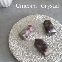 商品入荷しております。