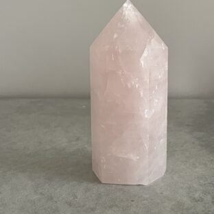 ローズクォーツタワー