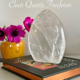 ブラジル産クリアクオーツ フリーフォーム